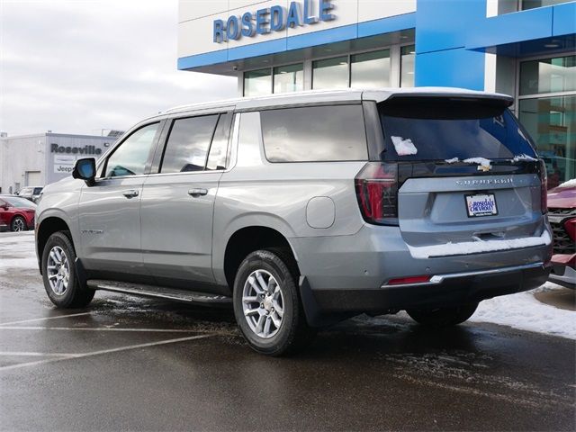 2025 Chevrolet Suburban LS