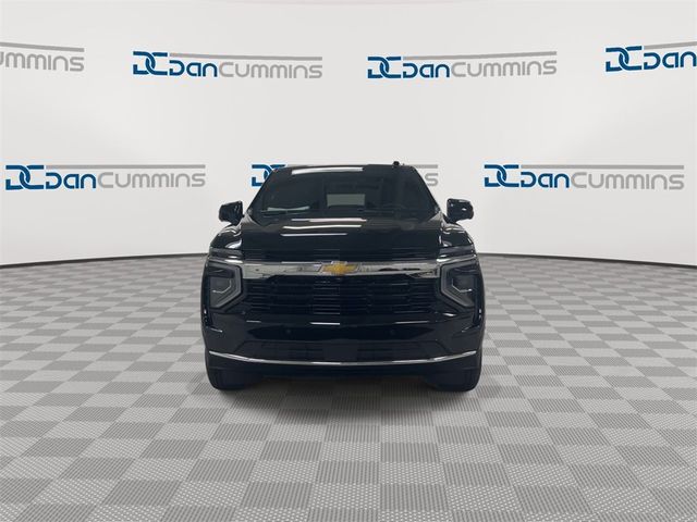 2025 Chevrolet Suburban LS