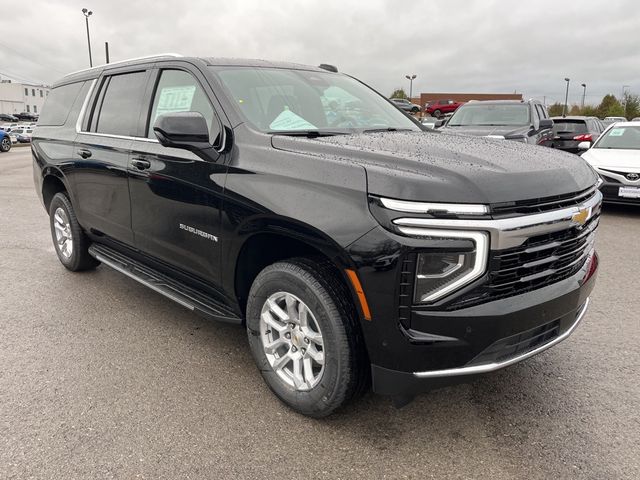 2025 Chevrolet Suburban LS