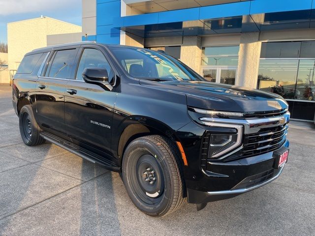 2025 Chevrolet Suburban LS