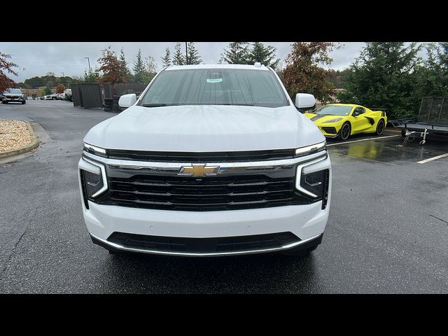 2025 Chevrolet Suburban LS