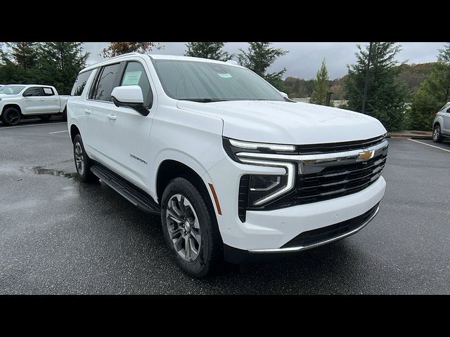 2025 Chevrolet Suburban LS