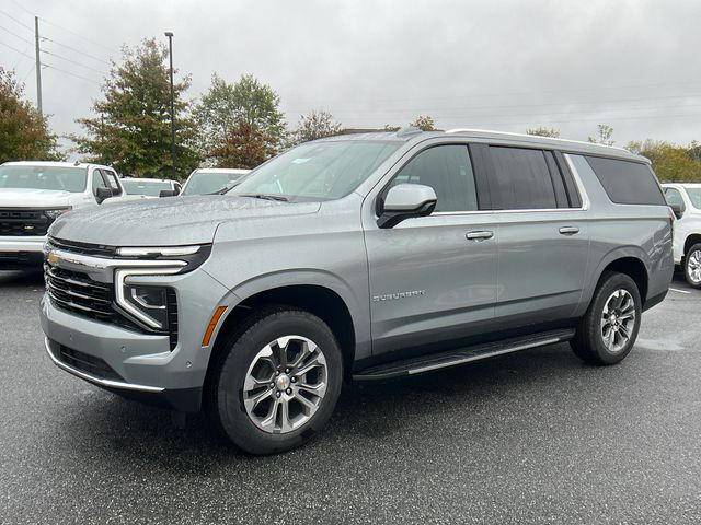 2025 Chevrolet Suburban LS