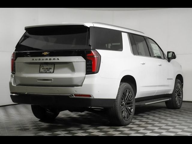 2025 Chevrolet Suburban LS