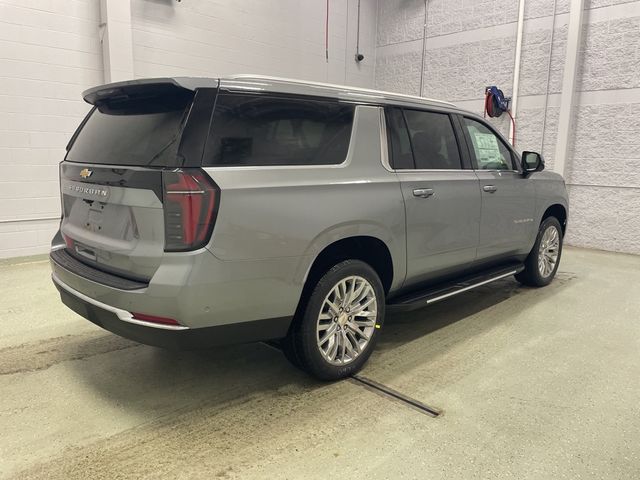 2025 Chevrolet Suburban LS