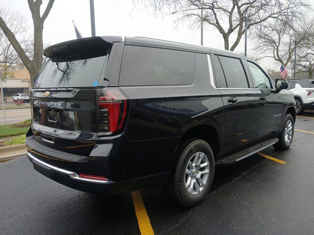 2025 Chevrolet Suburban LS