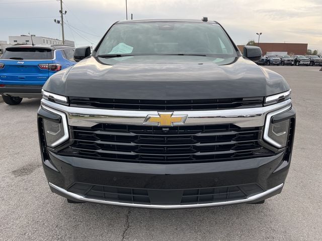 2025 Chevrolet Suburban LS