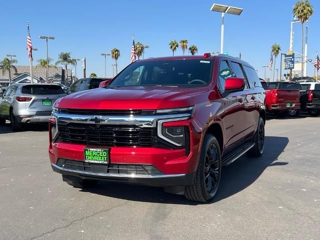 2025 Chevrolet Suburban LS