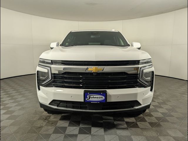 2025 Chevrolet Suburban LS