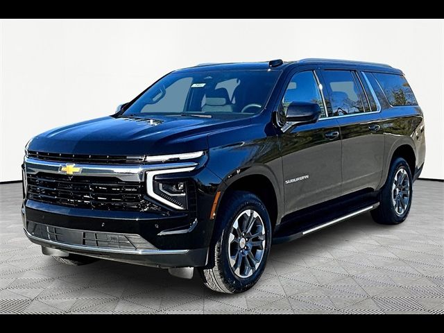 2025 Chevrolet Suburban LS