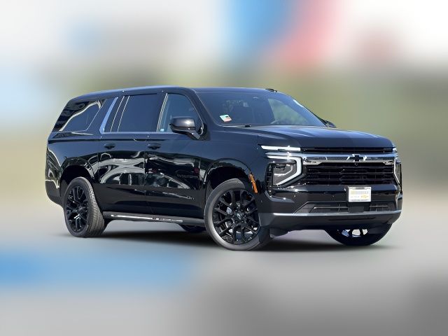 2025 Chevrolet Suburban LS
