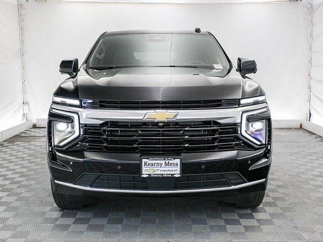 2025 Chevrolet Suburban LS