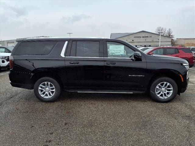 2025 Chevrolet Suburban LS