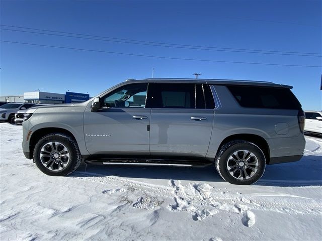 2025 Chevrolet Suburban LS