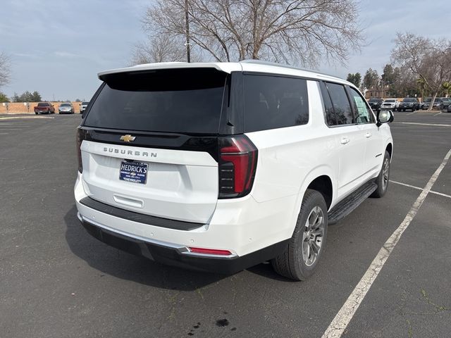 2025 Chevrolet Suburban LS