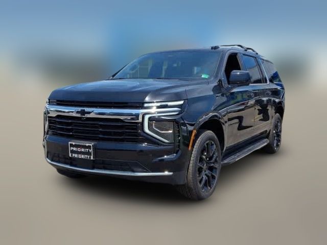 2025 Chevrolet Suburban LS