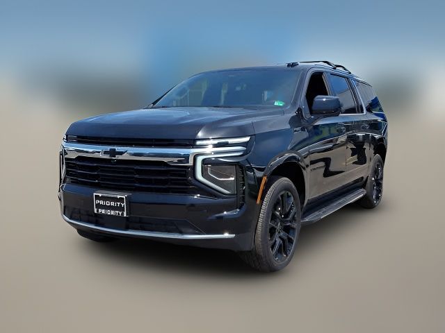 2025 Chevrolet Suburban LS