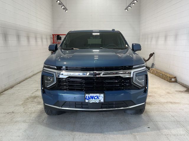 2025 Chevrolet Suburban LS