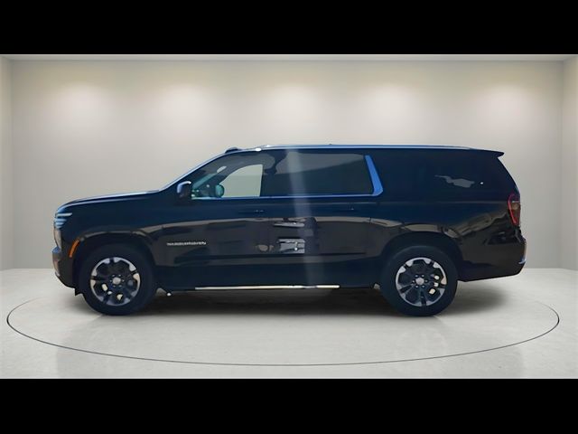 2025 Chevrolet Suburban LS