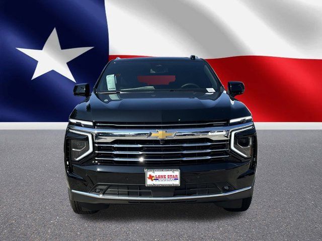 2025 Chevrolet Suburban LT