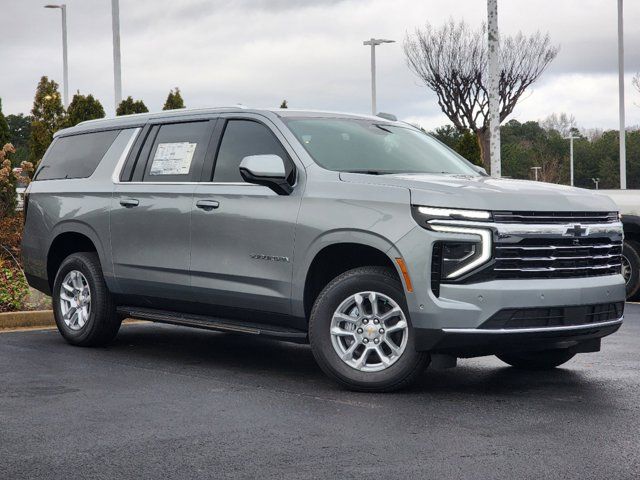 2025 Chevrolet Suburban LT