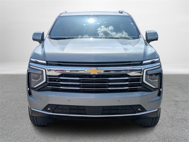 2025 Chevrolet Suburban LT