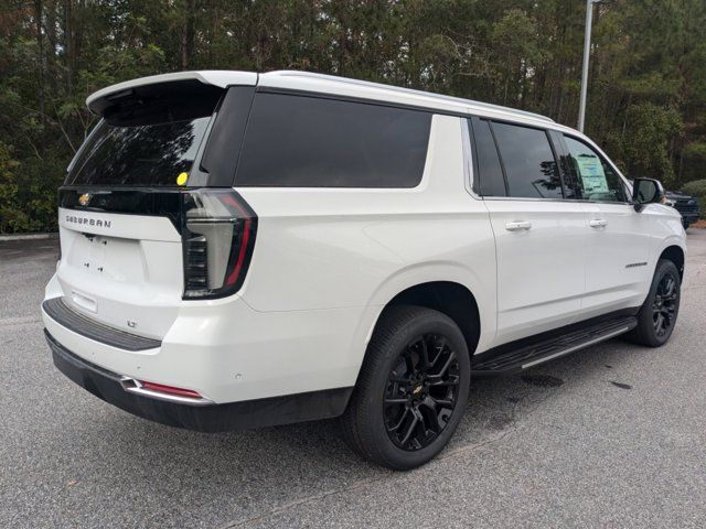 2025 Chevrolet Suburban LT