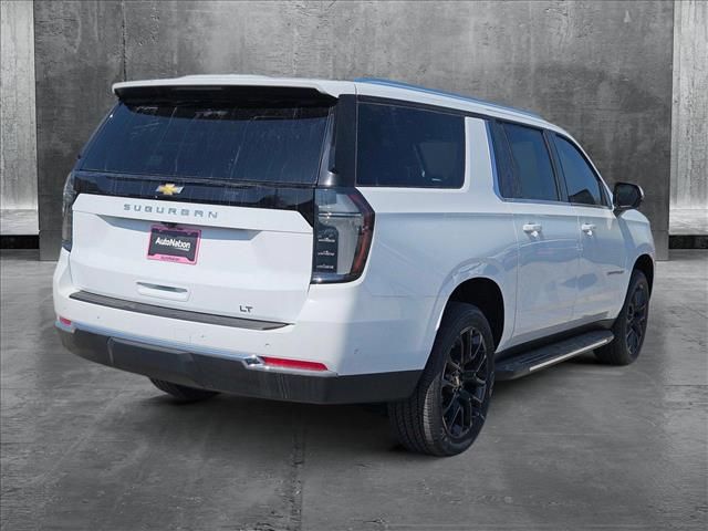 2025 Chevrolet Suburban LT