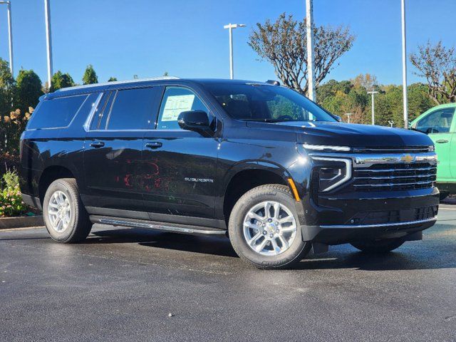 2025 Chevrolet Suburban LT