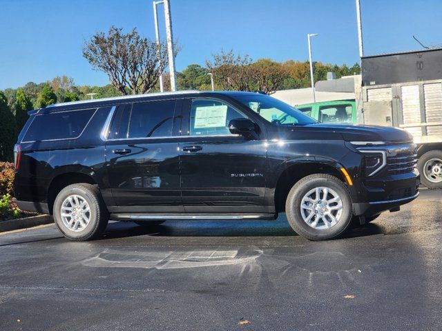 2025 Chevrolet Suburban LT