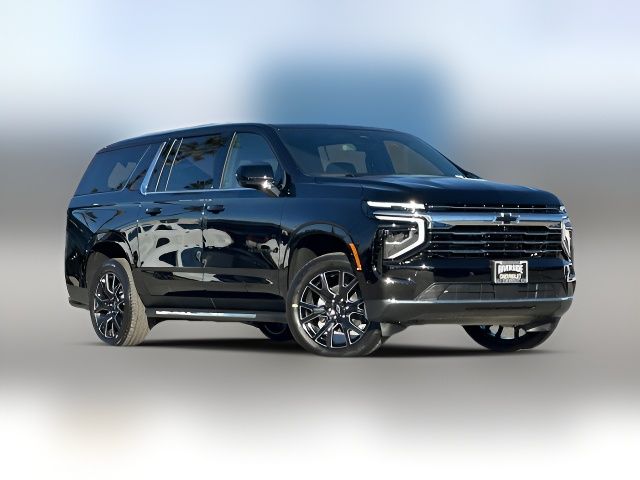 2025 Chevrolet Suburban LT