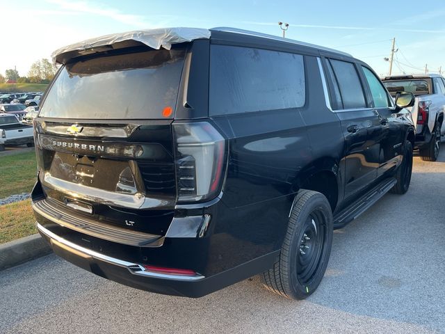 2025 Chevrolet Suburban LT