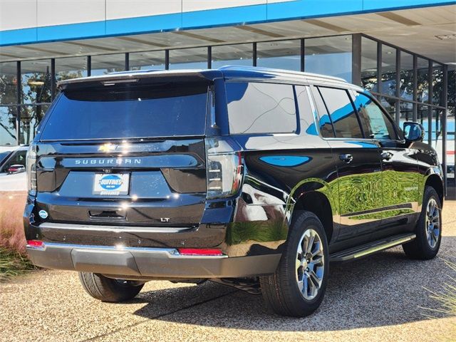 2025 Chevrolet Suburban LT