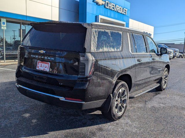 2025 Chevrolet Suburban LT