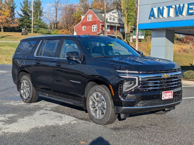 2025 Chevrolet Suburban LT