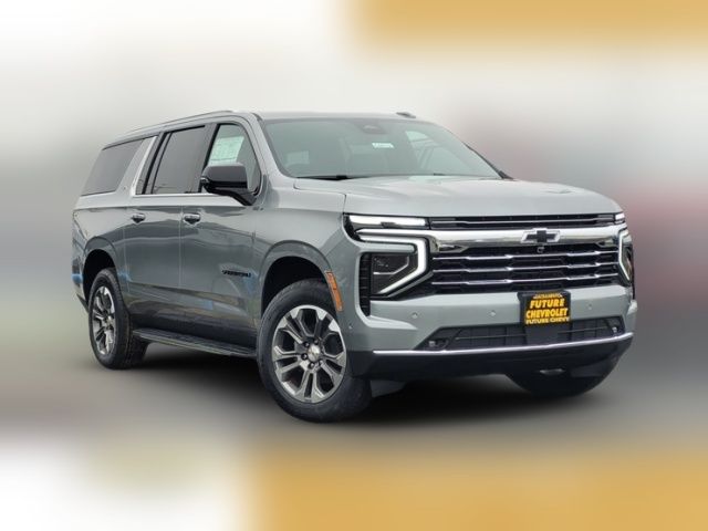 2025 Chevrolet Suburban LT