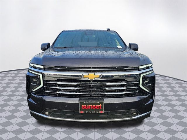 2025 Chevrolet Suburban LT