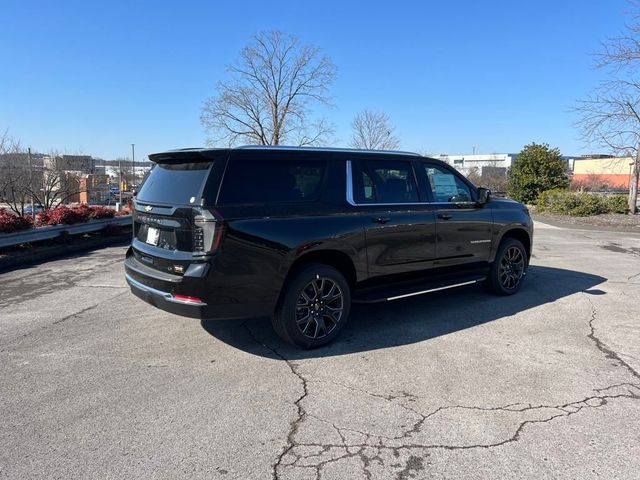 2025 Chevrolet Suburban LT