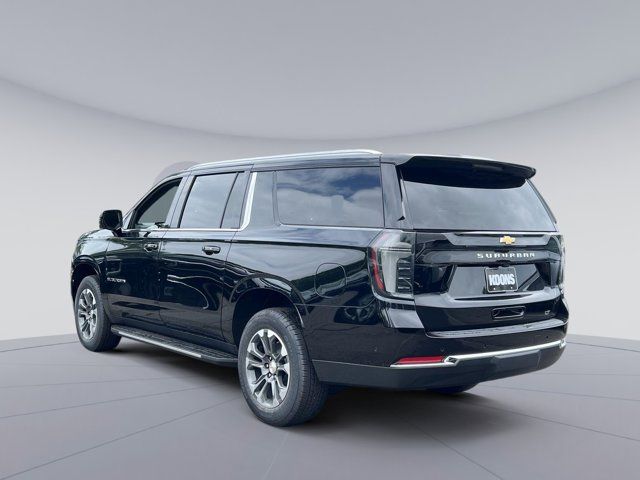 2025 Chevrolet Suburban LT