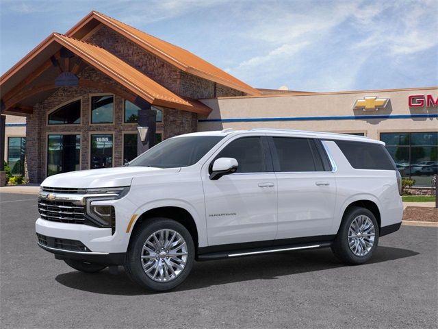 2025 Chevrolet Suburban LT