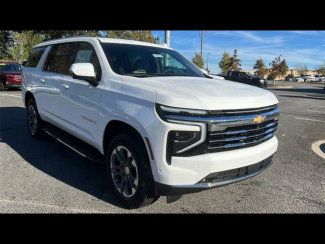 2025 Chevrolet Suburban LT