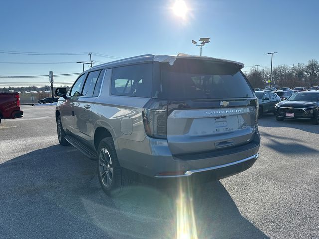 2025 Chevrolet Suburban LT