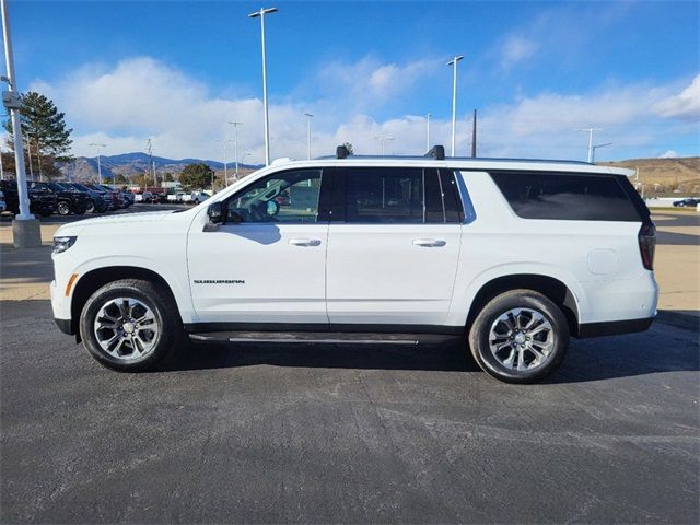 2025 Chevrolet Suburban LT