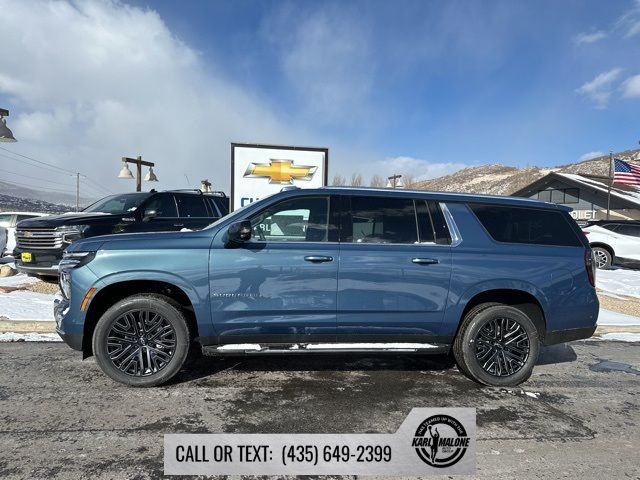 2025 Chevrolet Suburban LT