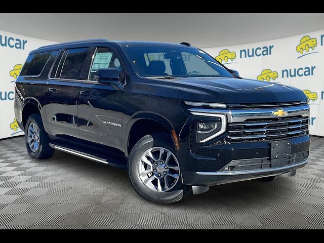 2025 Chevrolet Suburban LT