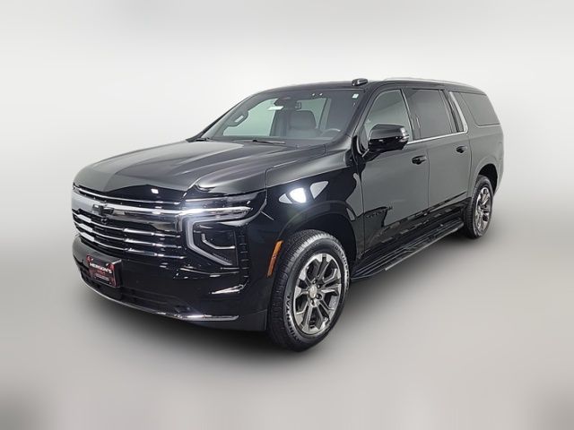 2025 Chevrolet Suburban LT