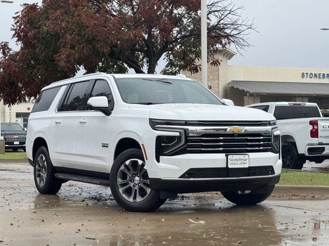 2025 Chevrolet Suburban LT