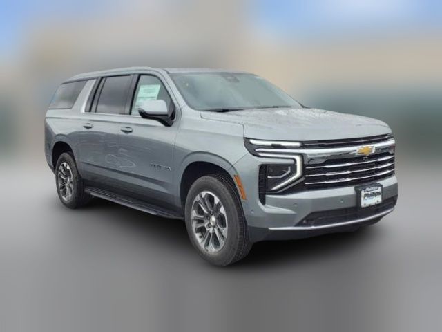 2025 Chevrolet Suburban LT