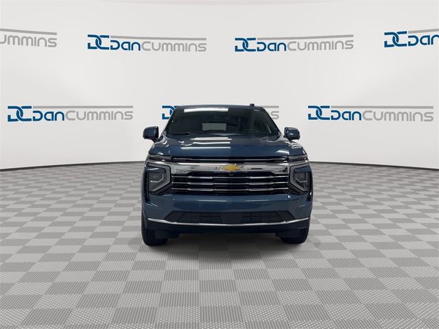 2025 Chevrolet Suburban LT