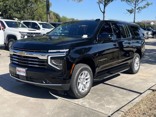 2025 Chevrolet Suburban LT